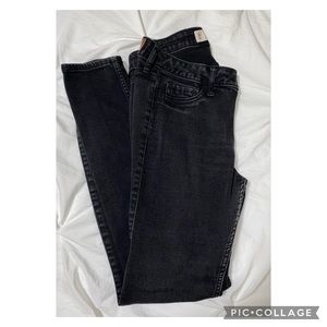Hollister Low Rise Skinny Jeans
